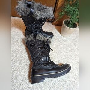 Sorel Joan of Artic Black Snow Boots
